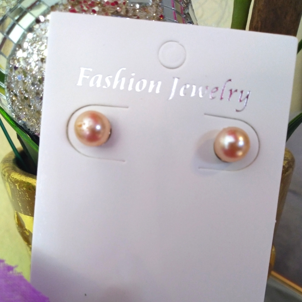 Earings stud